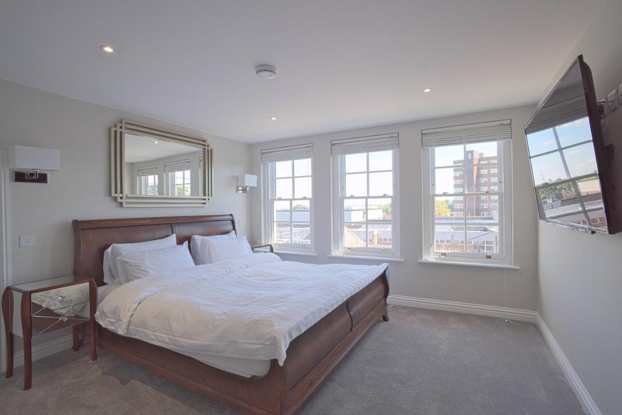 Harper Luxe Serviced Apartments Dunstable Bagian luar foto