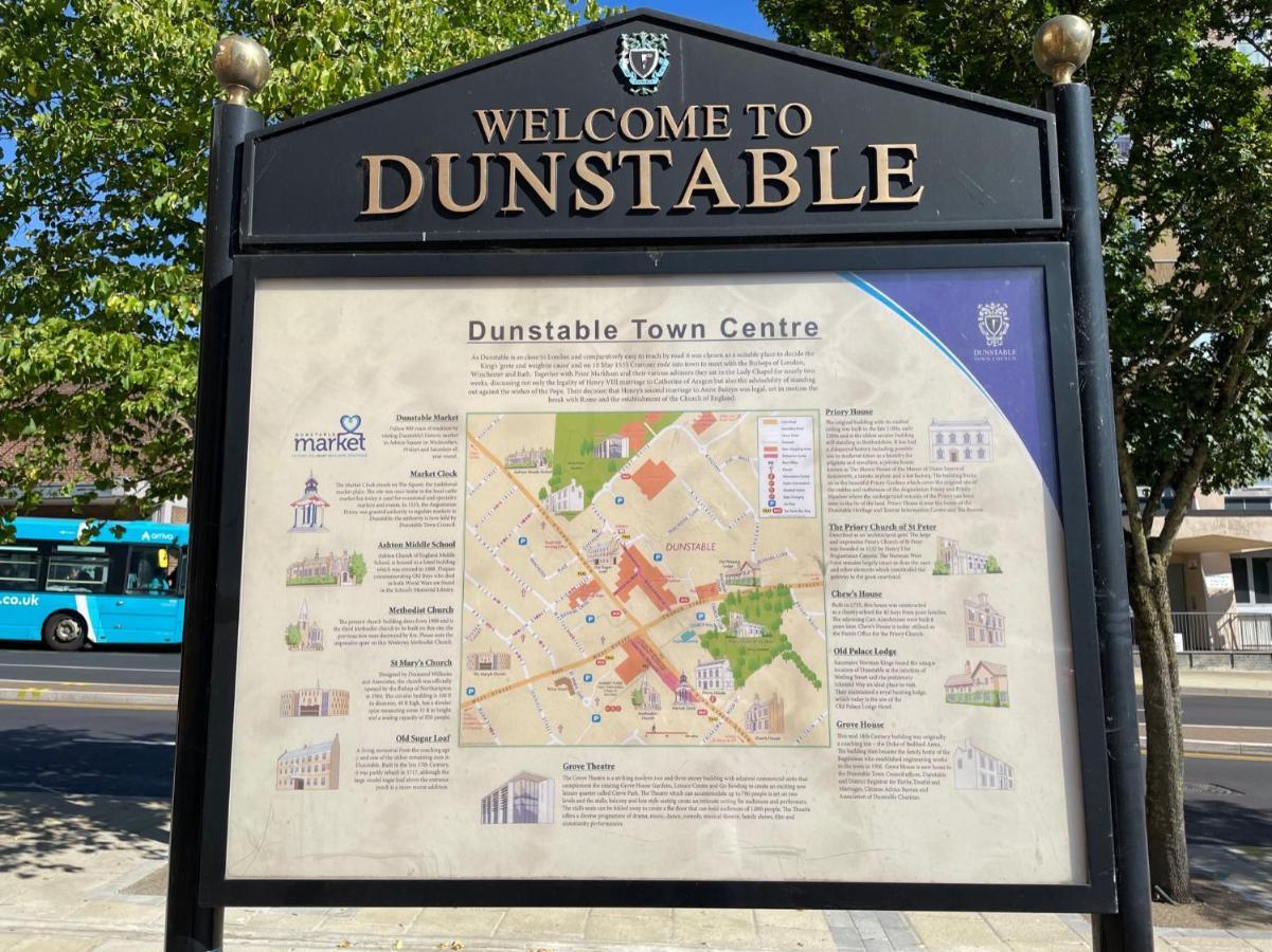 Harper Luxe Serviced Apartments Dunstable Bagian luar foto
