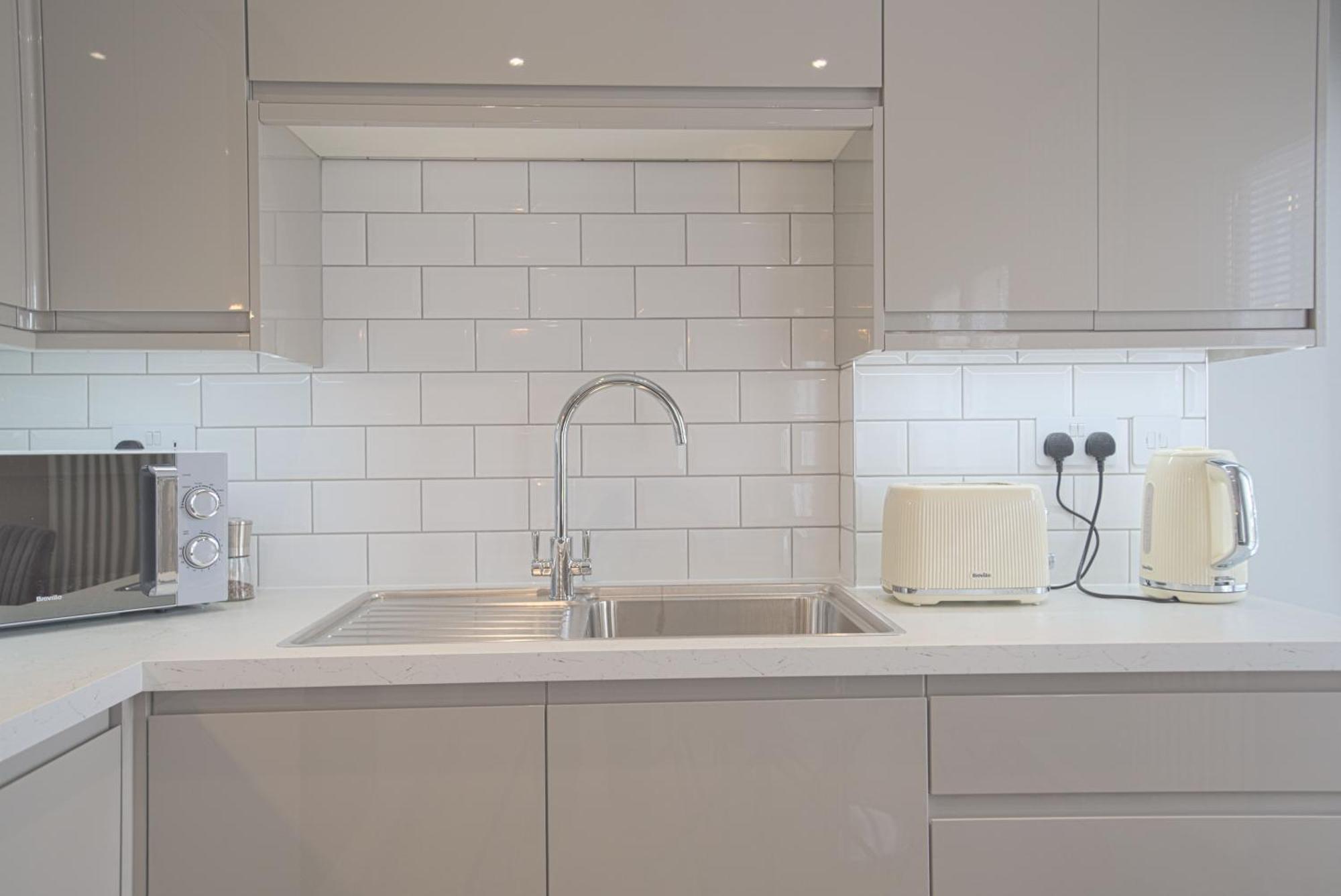 Harper Luxe Serviced Apartments Dunstable Bagian luar foto