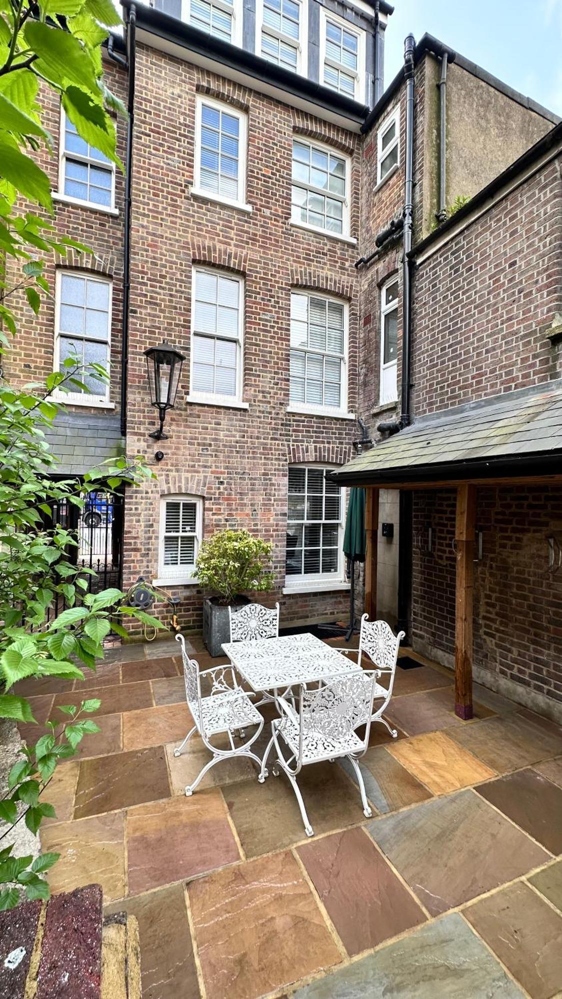 Harper Luxe Serviced Apartments Dunstable Bagian luar foto