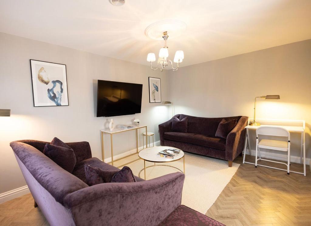 Harper Luxe Serviced Apartments Dunstable Bagian luar foto