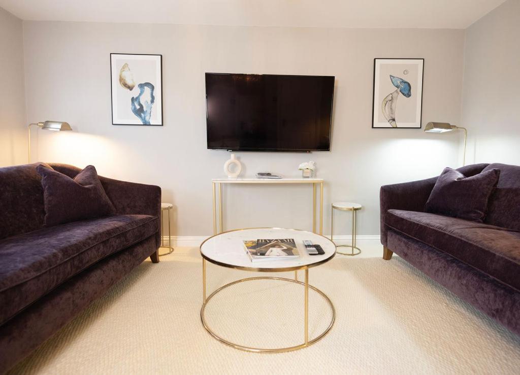 Harper Luxe Serviced Apartments Dunstable Bagian luar foto
