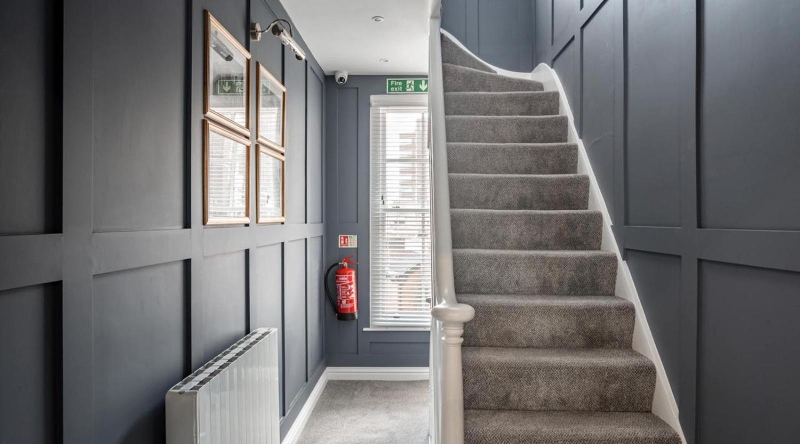 Harper Luxe Serviced Apartments Dunstable Bagian luar foto